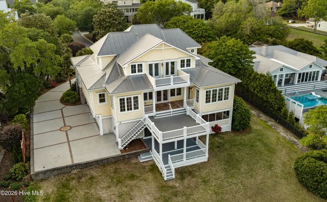 1922 Masons Bluff Court, Wilmington, NC 28411