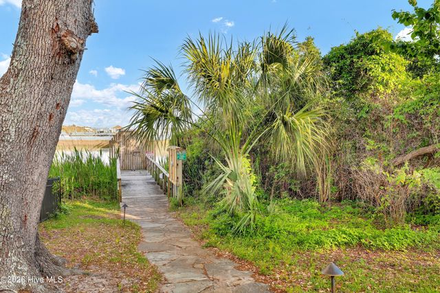 1922 Masons Bluff Court, Wilmington, NC 28411