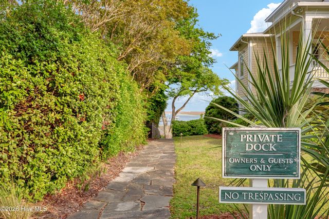 1922 Masons Bluff Court, Wilmington, NC 28411