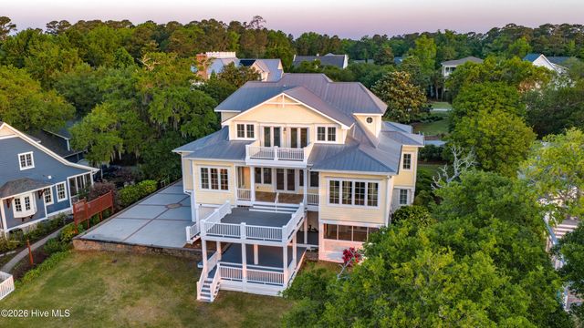1922 Masons Bluff Court, Wilmington, NC 28411