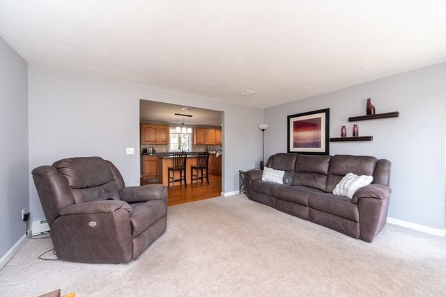 30 Cesidio Ct, Bridgewater, MA 02324