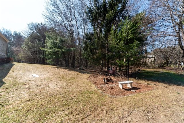 30 Cesidio Ct, Bridgewater, MA 02324