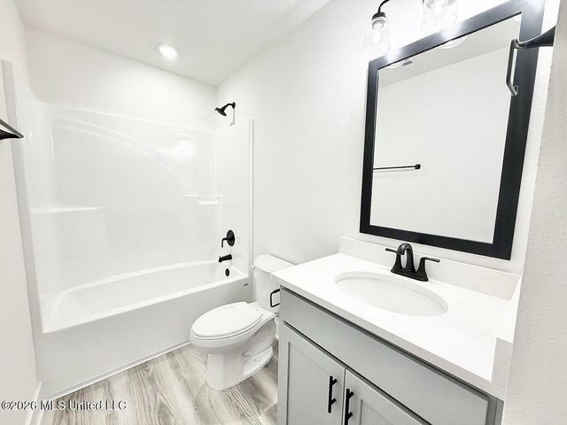 14865 Fritz Circle, Gulfport, MS 39503