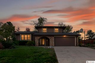 1013 Bordeaux, Bellevue, NE 68123