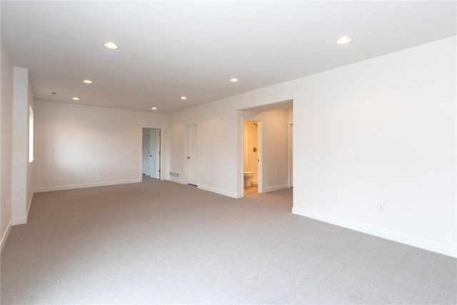 1212 Timber Trail, Solon, IA 52333