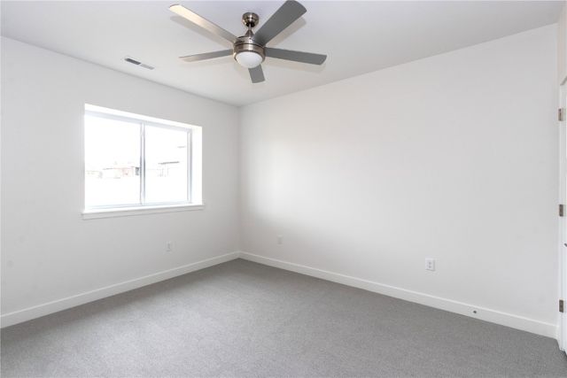 1212 Timber Trail, Solon, IA 52333