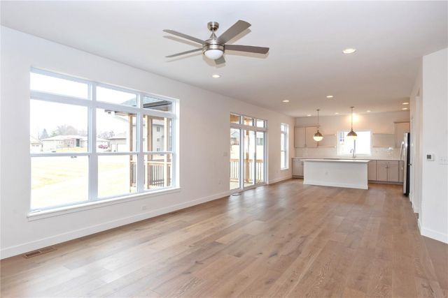 1212 Timber Trail, Solon, IA 52333