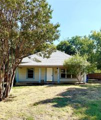 312 N Main Street, Grapevine, TX 76051