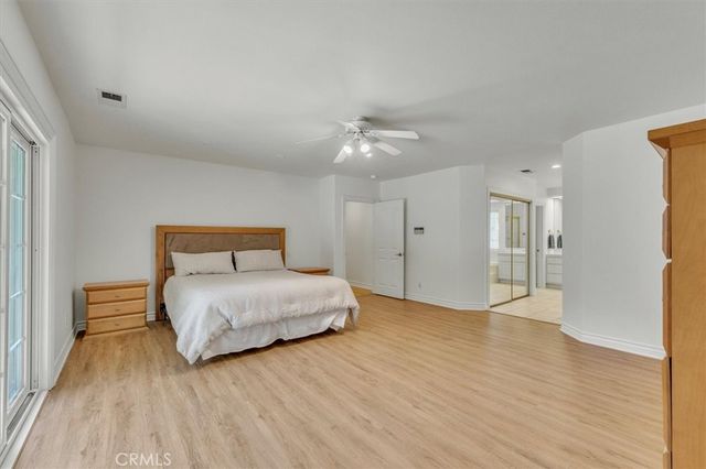 17082 Parthenia, Sherwood Forest, CA 91325