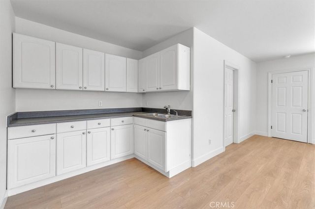 17082 Parthenia, Sherwood Forest, CA 91325