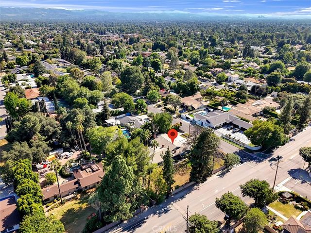 17082 Parthenia, Sherwood Forest, CA 91325