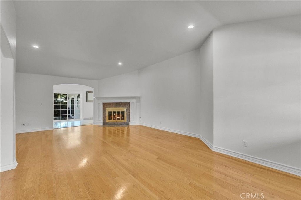 Image 19 of property listing at 17082 Parthenia, Sherwood Forest, CA 91325