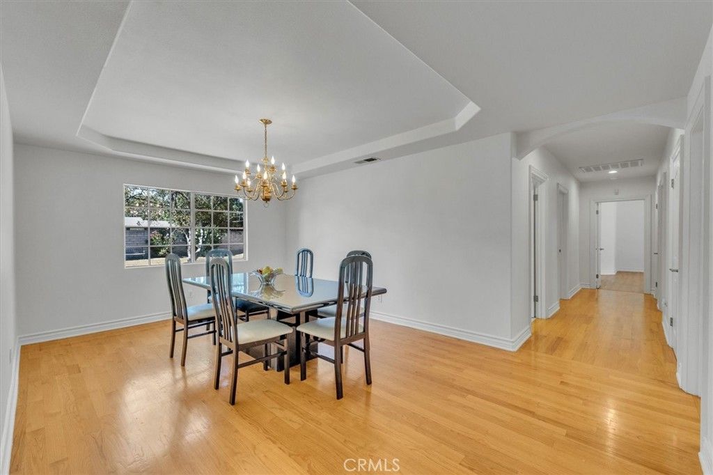 Image 22 of property listing at 17082 Parthenia, Sherwood Forest, CA 91325