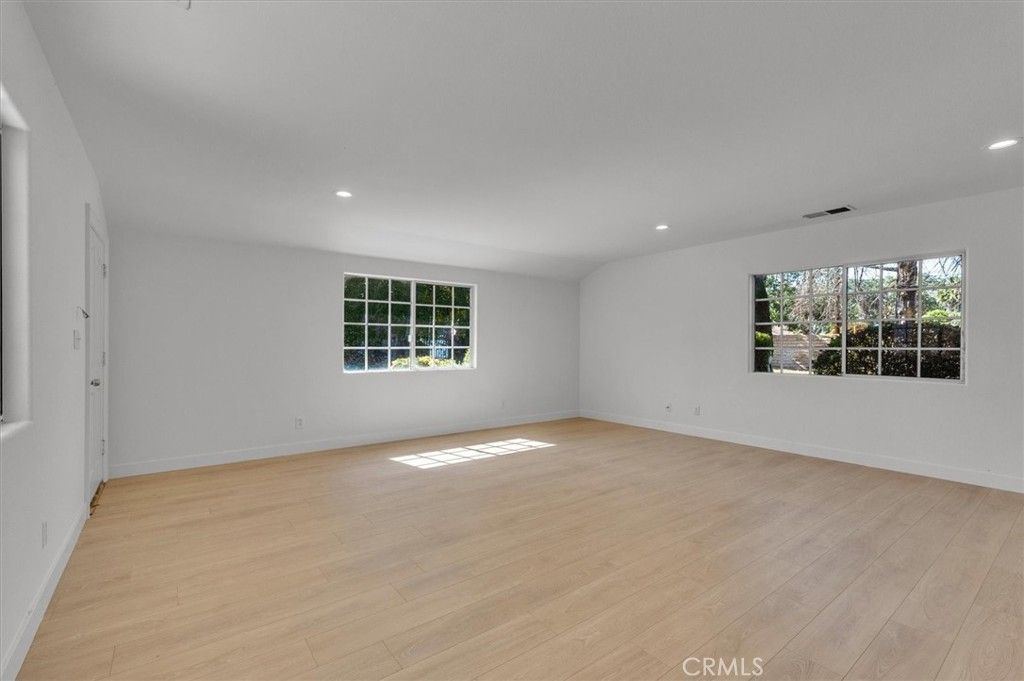 Image 42 of property listing at 17082 Parthenia, Sherwood Forest, CA 91325