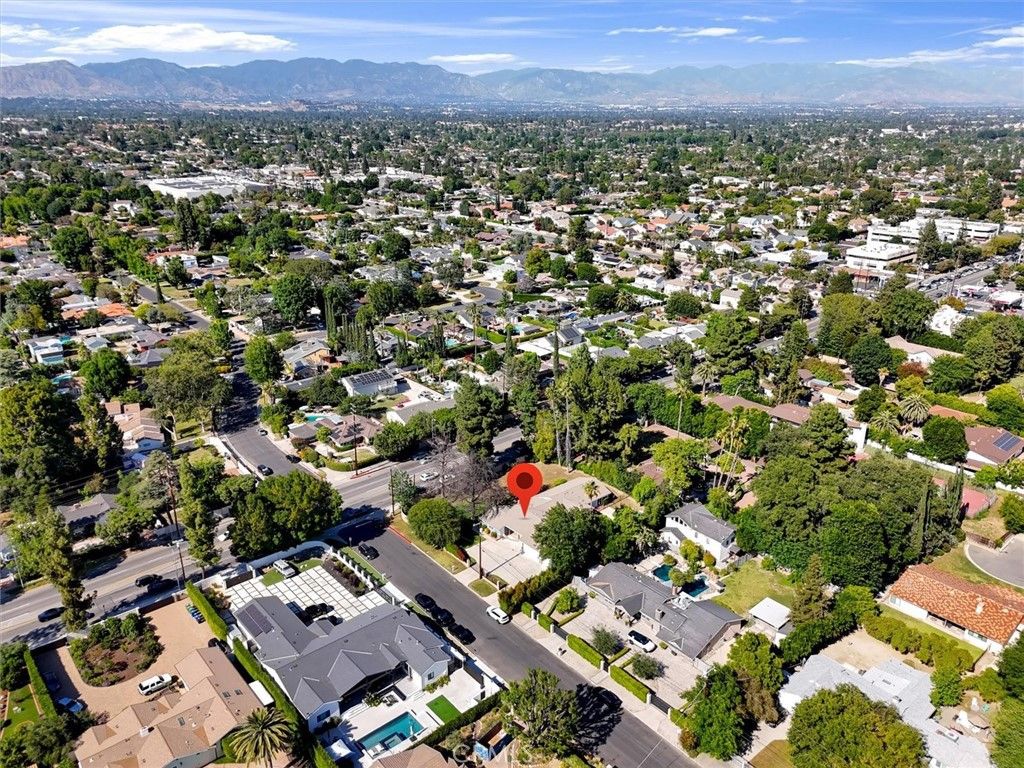 Image 55 of property listing at 17082 Parthenia, Sherwood Forest, CA 91325
