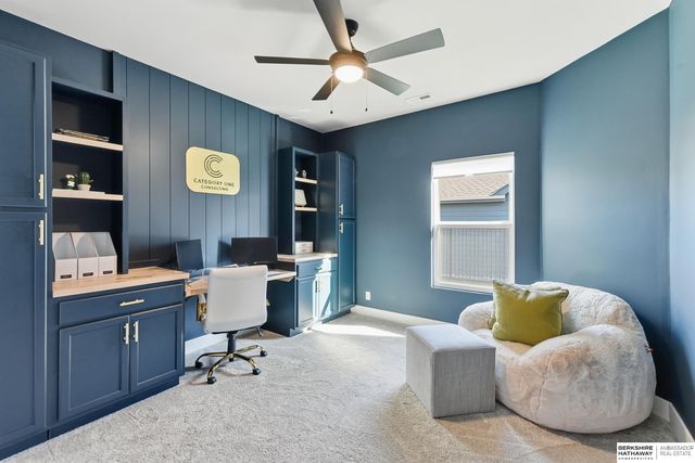 6017 N HWS Cleveland Boulevard, Omaha, NE 68116