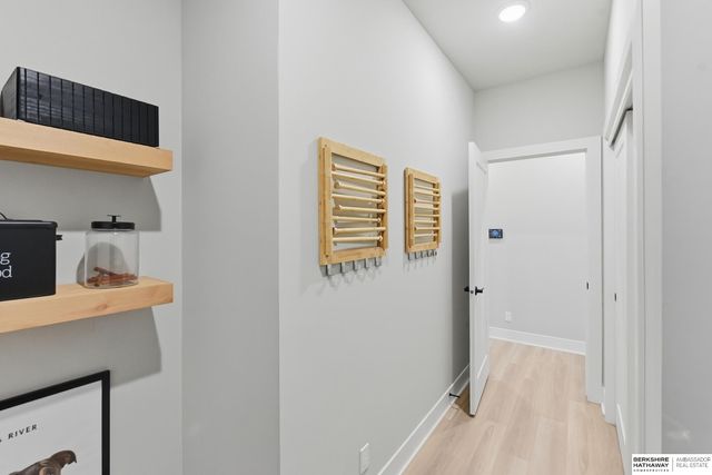 6017 N HWS Cleveland Boulevard, Omaha, NE 68116