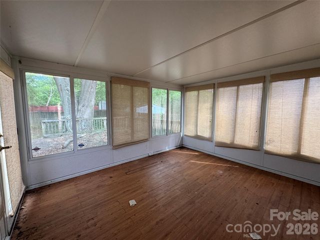 3209 Lasalle Street, Charlotte, NC 28216