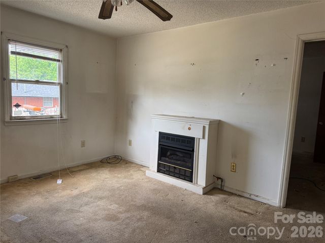 3209 Lasalle Street, Charlotte, NC 28216