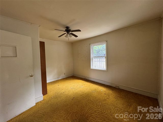 3209 Lasalle Street, Charlotte, NC 28216