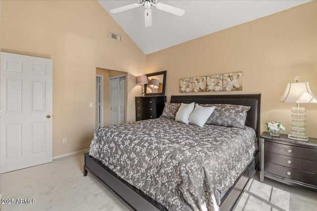 1633 E LAKESIDE Drive 167, Gilbert, AZ 85234