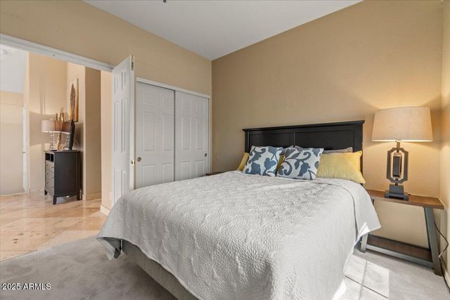 1633 E LAKESIDE Drive 167, Gilbert, AZ 85234