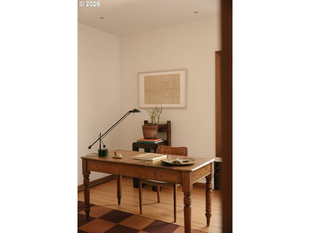 6015 Se SALMON St, Portland, OR 97215