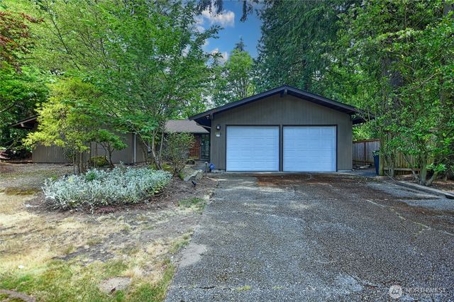 8808 SE 54th SE, Mercer Island, WA 98040