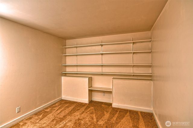 8808 SE 54th SE, Mercer Island, WA 98040