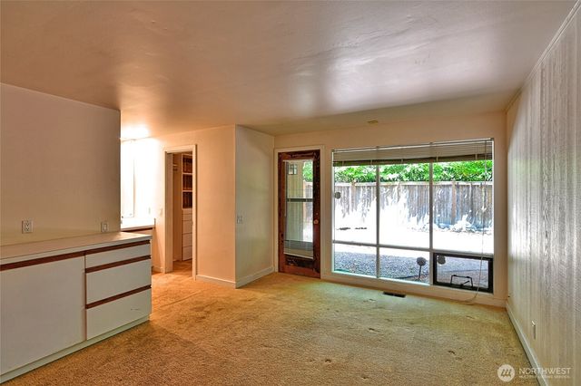 8808 SE 54th SE, Mercer Island, WA 98040
