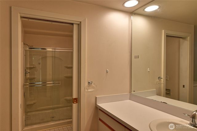 8808 SE 54th SE, Mercer Island, WA 98040