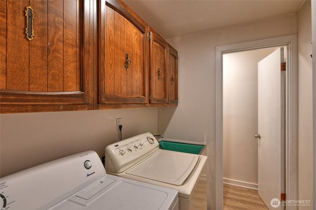 8808 SE 54th SE, Mercer Island, WA 98040