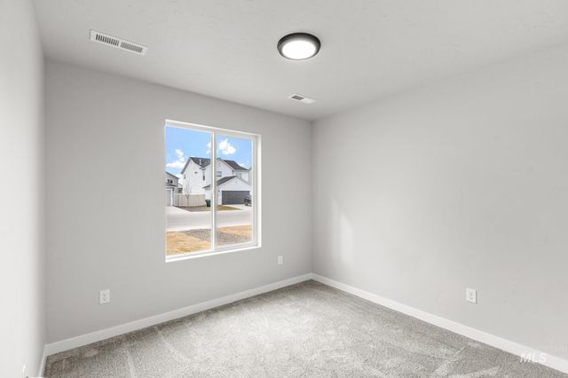 215 W 17th Ave, Jerome, ID 83338