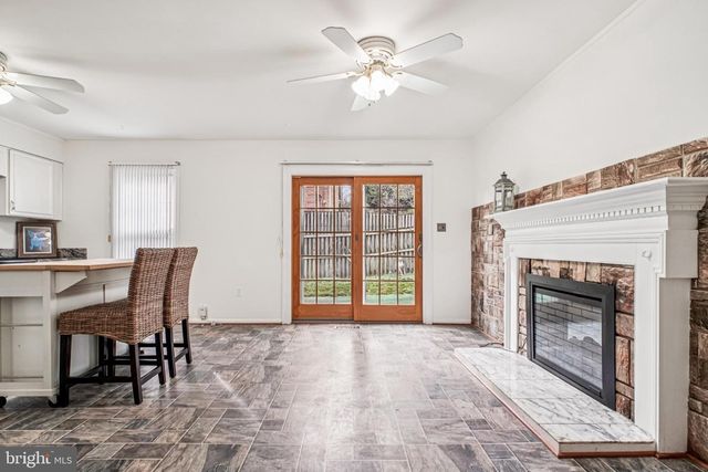 2201 MCLEAN PARK RD, Falls Church, VA 22043