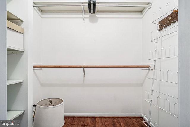 2201 MCLEAN PARK RD, Falls Church, VA 22043