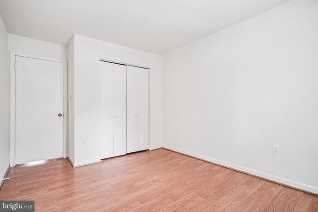 2201 MCLEAN PARK RD, Falls Church, VA 22043