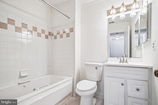 2201 MCLEAN PARK RD, Falls Church, VA 22043