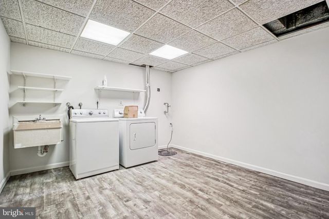 2201 MCLEAN PARK RD, Falls Church, VA 22043