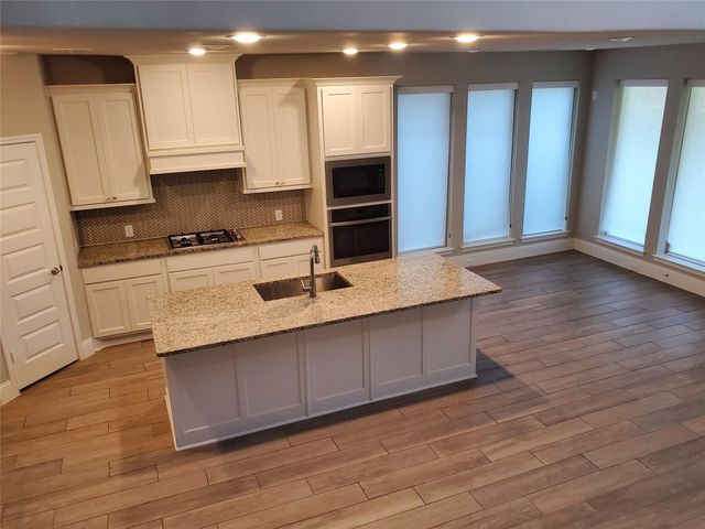 2338 Cherrywood Court, Missouri City, TX 77459
