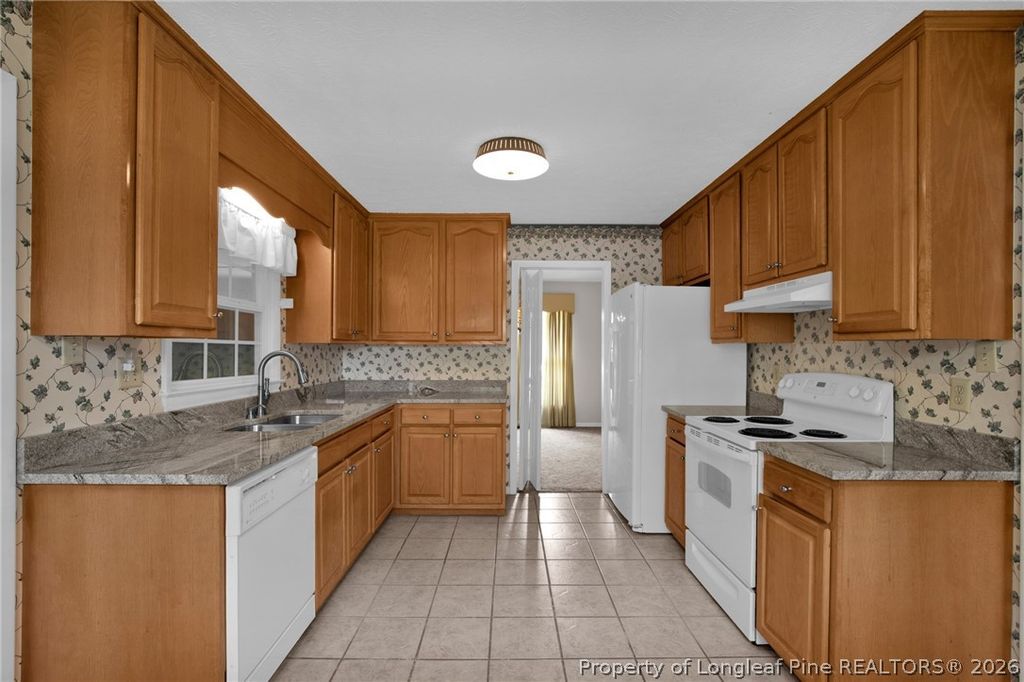 6730 Main Street, Wade, NC 28395 — photo 6