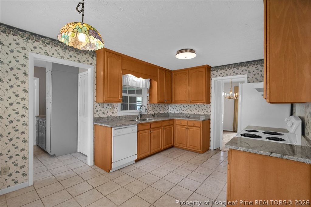 6730 Main Street, Wade, NC 28395 — photo 7