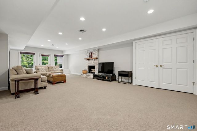 58 Fanton Hill Road, Weston, CT 06883