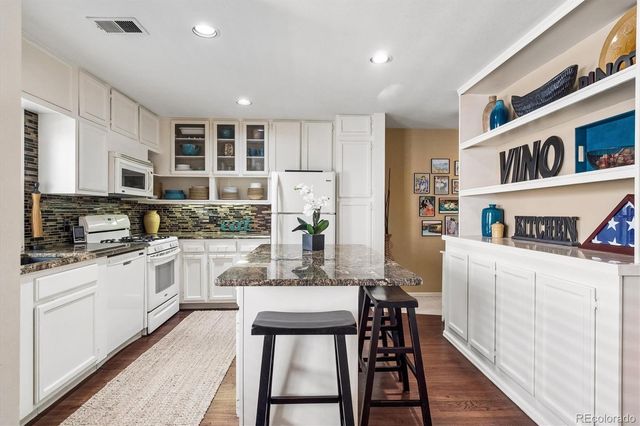 475 Columbine Street, Denver, CO 80206