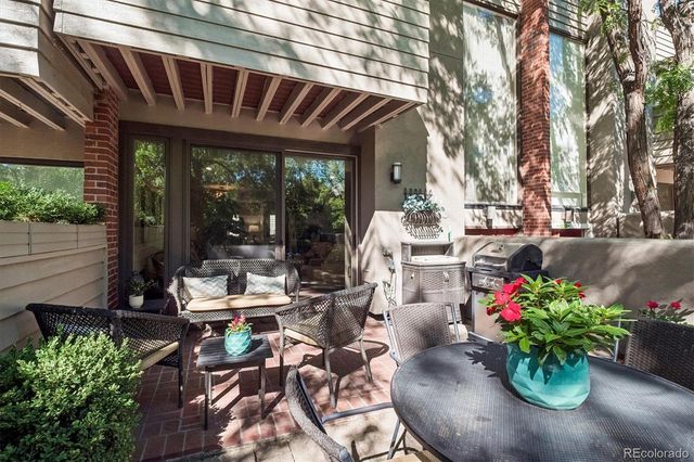 475 Columbine Street, Denver, CO 80206