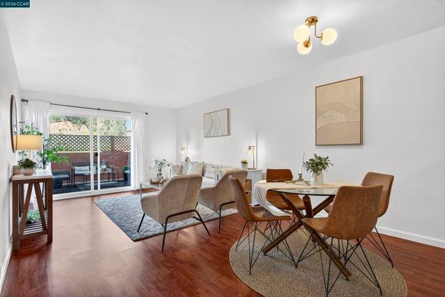 2005 Pleasant Valley Ave 103, Oakland, CA 94611