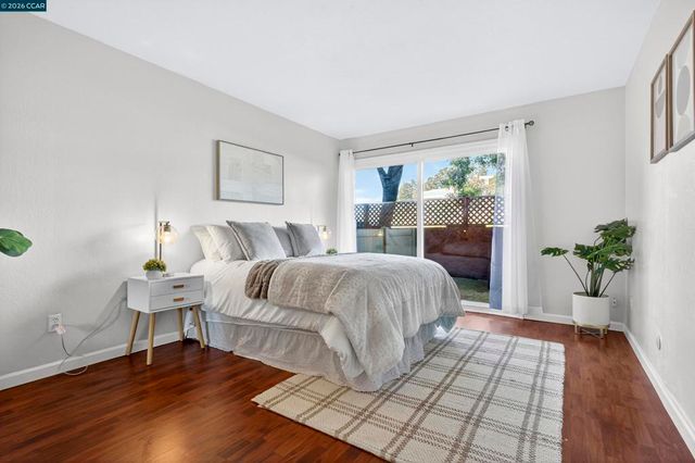 2005 Pleasant Valley Ave 103, Oakland, CA 94611