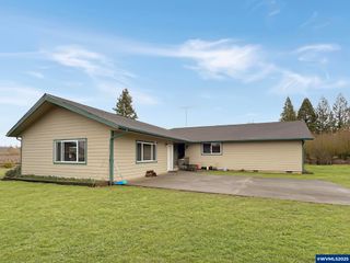 38653 Robinson Dr, Scio, OR 97374