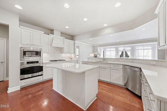 284 Beckingham Loop, Cary, NC 27519