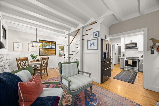 550 OAKDALE, Sierra Madre, CA 91024