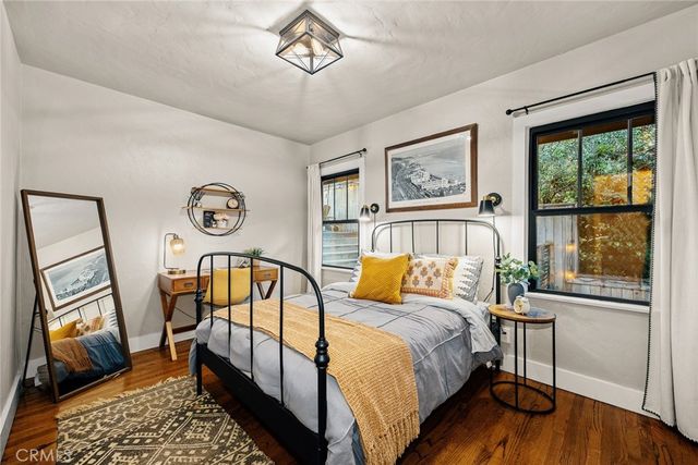 550 OAKDALE, Sierra Madre, CA 91024